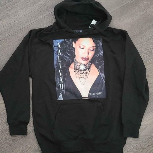Brand NEW AALIYAH Black Hoodie - Picture 2 of 4